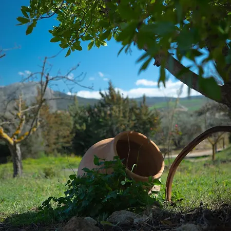 De Encanto En Plena Serrania De