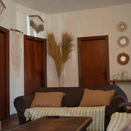 De Encanto En Plena Serrania De